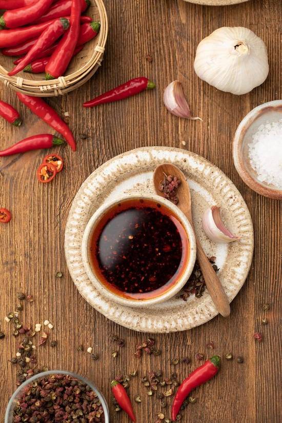 Chili Oil 辣椒油 / Huile pimenté